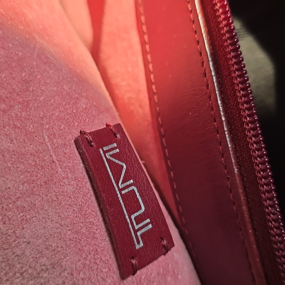 Tumi Leather Shoulder Bag with Elegant Pleating - Picture 15 of 15